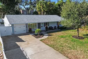 2616 Fairway Ave S, Saint Petersburg, FL 33712 - Photo 39