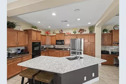 7669 Caponata Boulevard, Seminole, FL 33777 - Photo 7