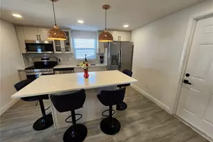 12828 103rd Way, Largo, FL 33773 - Photo 9