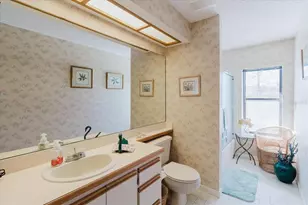 802 Centerwood Dr, Tarpon Springs, FL 34688 - Photo 45