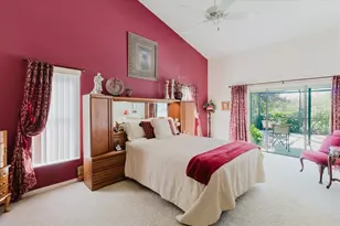 802 Centerwood Dr, Tarpon Springs, FL 34688 - Photo 31