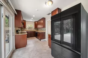 11 Jeff Rd, Largo, FL 33774 - Photo 7