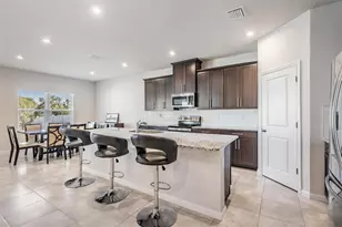 35656 Quartz Lk Dr, Zephyrhills, FL 33541 - Photo 5