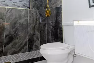 8709 Marlin Ct, Tampa, FL 33634 - Photo 17