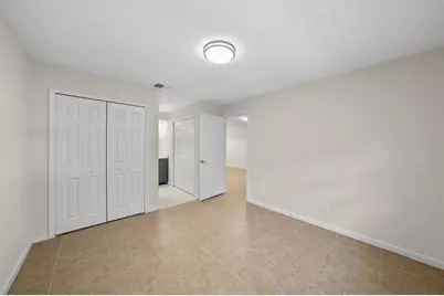 3880 34th Avenue S #203, Saint Petersburg, FL 33711 - Photo 17