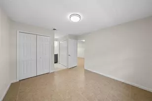 3880 34th Ave S, Saint Petersburg, FL 33711 - Photo 17