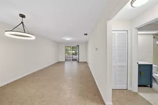 3880 34th Ave S, Saint Petersburg, FL 33711 - Photo 9