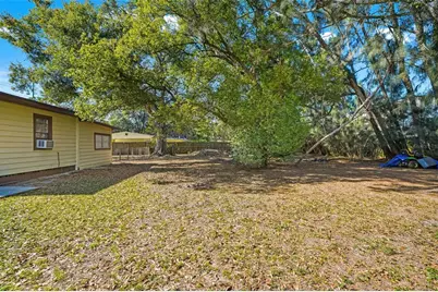 3207 W Wyoming Avenue, Tampa, FL 33611 - Photo 17