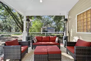 10703 Barefoot Ln, Thonotosassa, FL 33592 - Photo 23