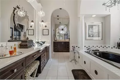 4092 Carlyle Lakes Boulevard, Palm Harbor, FL 34685 - Photo 33