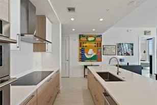 301 1st St S, Saint Petersburg, FL 33701 - Photo 11