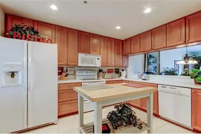 425 150th Avenue #2504, Madeira Beach, FL 33708 - Photo 9