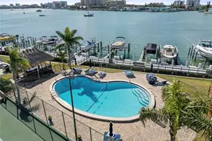 660 Island Way, Clearwater, FL 33767 - Photo 5