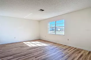 14137 Prospect St, Spring Hill, FL 34609 - Photo 9