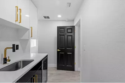 3909 W Oklahoma Avenue, Tampa, FL 33616 - Photo 27