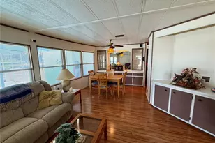 8164 Highpoint Blvd, Brooksville, FL 34613 - Photo 23