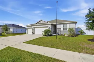 2201 Gladiolus Ln Ln, Mascotte, FL 34753 - Photo 5