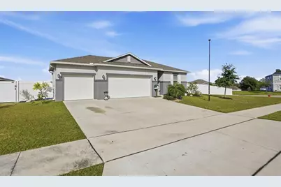 2201 Gladiolus Ln Lane, Mascotte, FL 34753 - Photo 3