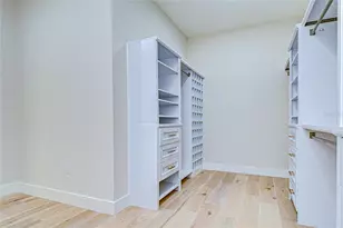 1808 W Erna Dr, Tampa, FL 33603 - Photo 49