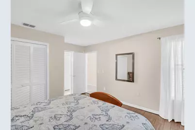 2504 Oak Circle, Tarpon Springs, FL 34689 - Photo 17