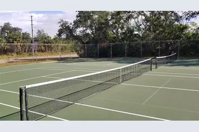 2504 Oak Circle, Tarpon Springs, FL 34689 - Photo 45
