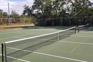 2504 Oak Cir, Tarpon Springs, FL 34689 - Photo 45