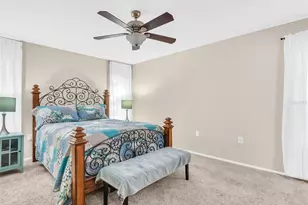 2504 Oak Cir, Tarpon Springs, FL 34689 - Photo 11