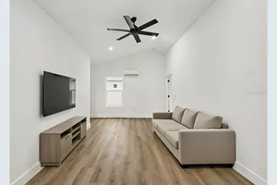 1751 27th Avenue N, Saint Petersburg, FL 33713 - Photo 51