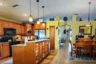 10457 Crestfield Dr, Riverview, FL 33569 - Photo 3