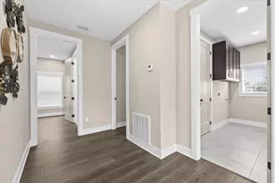 213 W Giddens Ave, Tampa, FL 33603 - Photo 21