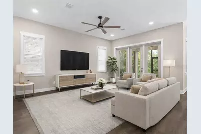 213 W Giddens Avenue, Tampa, FL 33603 - Photo 7