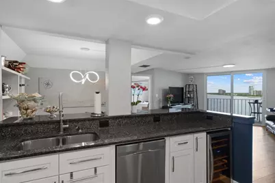 2611 Bayshore Boulevard #1002, Tampa, FL 33629 - Photo 7