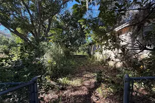 6515 Taylor Ct, New Port Richey, FL 34653 - Photo 15