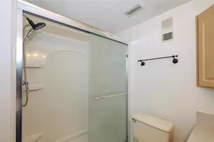 1126 King Arthur Ct, Dunedin, FL 34698 - Photo 17