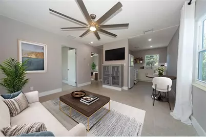 2004 1st Street SE, Saint Petersburg, FL 33705 - Photo 1