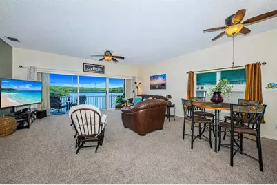 6363 99th Way N #12I, Saint Petersburg, FL 33708 - Photo 1