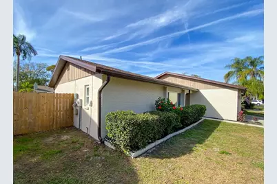 15704 Country Lake Drive, Tampa, FL 33624 - Photo 3