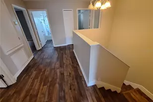 27854 Breakers Dr, Zephyrhills, FL 33544 - Photo 11