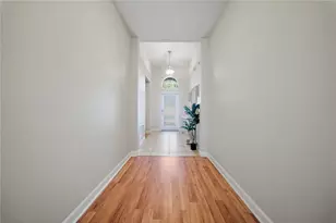 11209 Flora Springs Dr, Riverview, FL 33579 - Photo 5