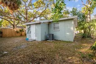 610 16th Ave S, Saint Petersburg, FL 33701 - Photo 23