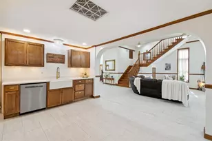 6128 Oak Ridge Ave, New Port Richey, FL 34653 - Photo 13