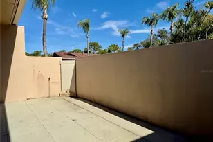 2284 Oak Neck Rd, Clearwater, FL 33763 - Photo 5