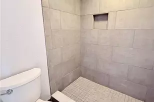 2284 Oak Neck Rd, Clearwater, FL 33763 - Photo 25