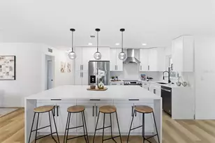 4705 Cypress Tree Dr, Tampa, FL 33624 - Photo 9