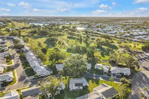 9840 Mainlands Blvd W, Pinellas Park, FL 33782 - Photo 25