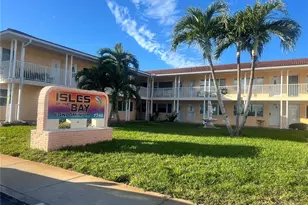 7740 Boca Ciega Dr, Saint Pete Beach, FL 33706 - Photo 1