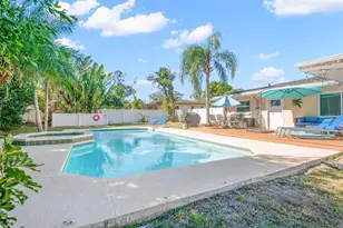 1339 Buckingham Dr, Clearwater, FL 33756 - Photo 23