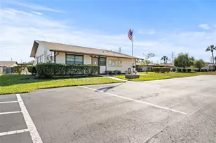 37821 Alissa Dr, Zephyrhills, FL 33542 - Photo 37