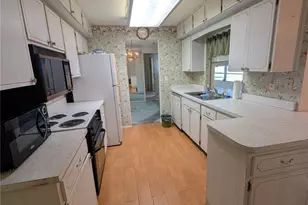 9946 39th Way N, Pinellas Park, FL 33782 - Photo 9