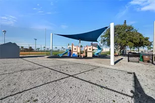 240 Medallion Blvd, Madeira Beach, FL 33708 - Photo 31